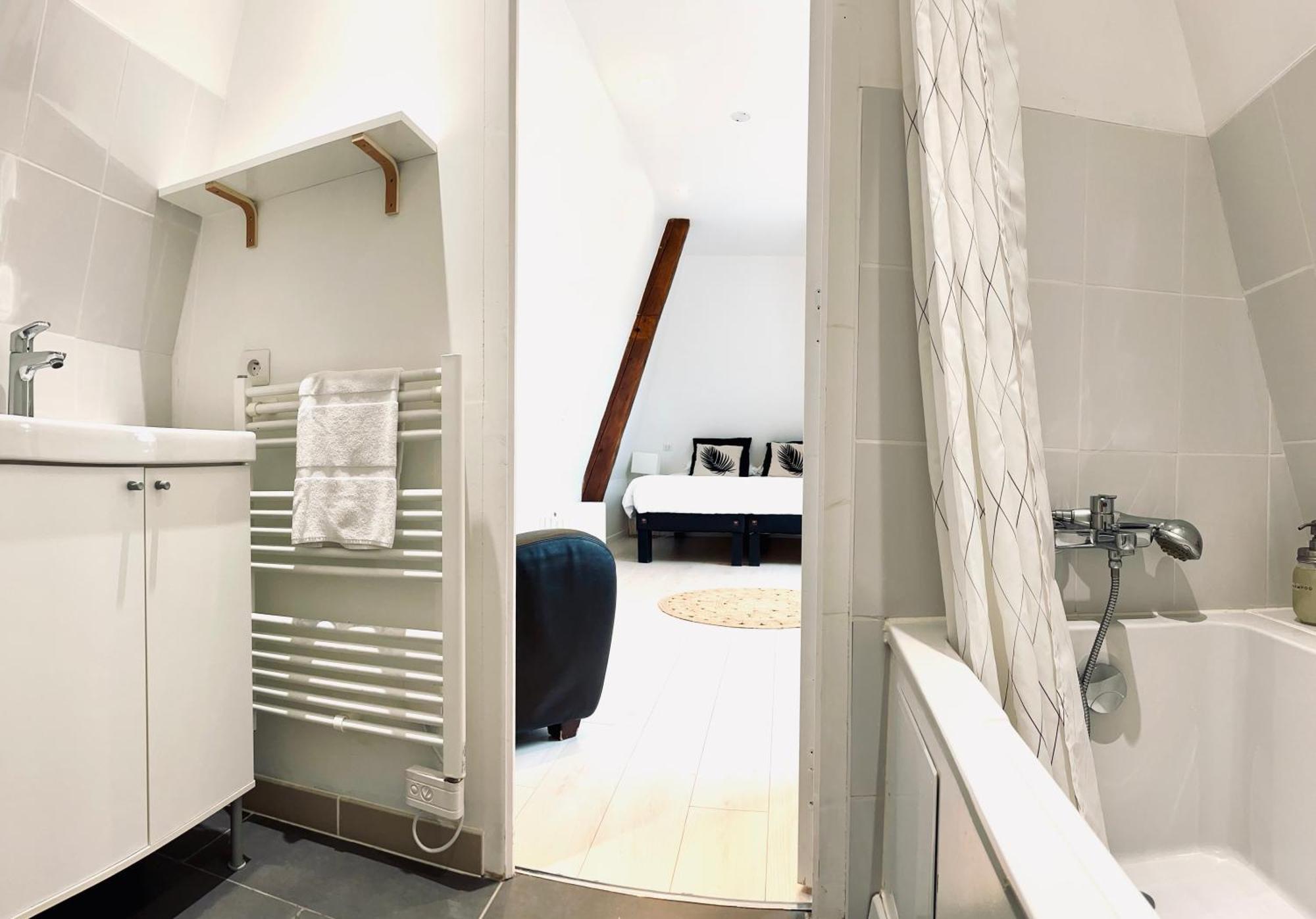 Chateau Cote De Nacre Ver-sur-Mer Zimmer foto
